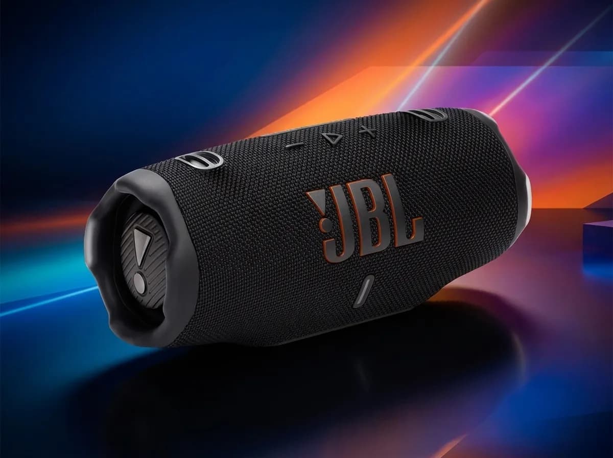JBL Charge 6 Portable Waterproof & Drop-Proof Bluetooth Speaker with AI Sound Boost & Powerbank 2